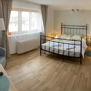 https://u-vclava.praguehotelsweb.com